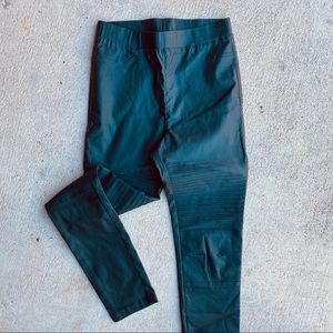 Oober Swank | “warrior me less” teal leggings